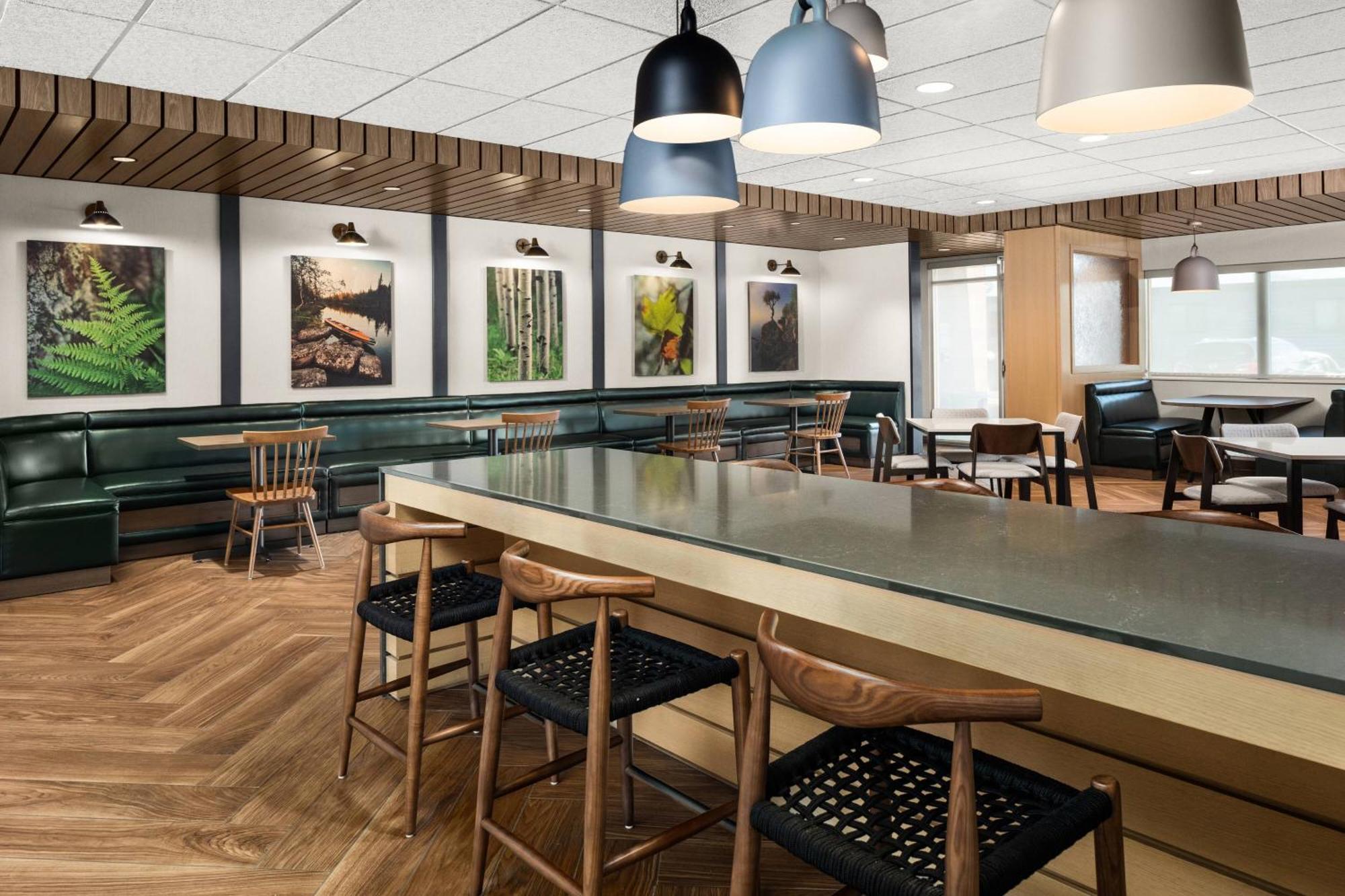 德卢斯万豪万枫套房酒店 杜鲁斯 外观 照片